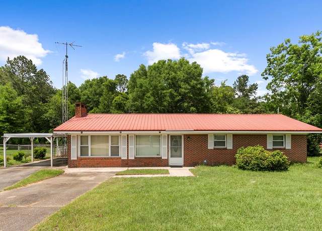 Property at 155 Sharon Ln, Ozark, AL 36360, 3 beds, 1 bath
