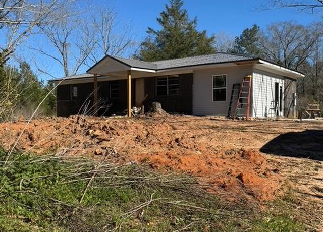 Property at 974 County Road 422, Opp, AL 36467, 3 beds, 2 baths