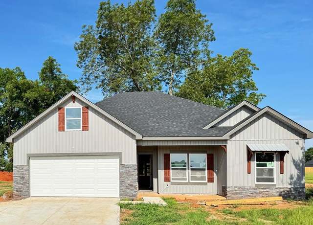 Property at 122 Woodham Rd, Ashford, AL 36312, 3 beds, 2 baths