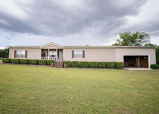 Property at 1058 Hunter Rd, Columbia, AL 36319, 3 beds, 2 baths