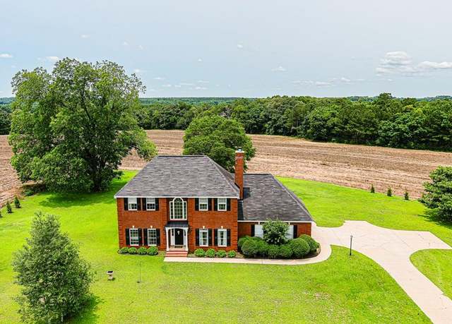 Property at 1782 County Road 3, Headland, AL 36345, 4 beds, 3.5 baths