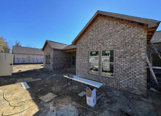 Property at 1960 Baxter Rd, Ashford, AL 36312, 3 beds, 2 baths