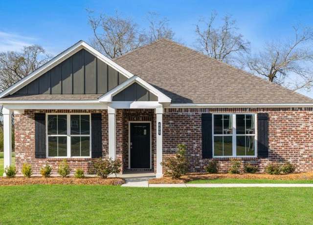 Property at 600 Golden Oaks Cir, Rehobeth, AL 36301, 4 beds, 2 baths