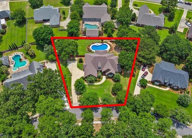 Property at 108 Haddington Park Ln, Dothan, AL 36305, 5 beds, 4 baths