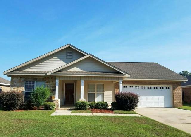 Property at 109 Tuscany Ln, Dothan, AL 36301, 3 beds, 2 baths