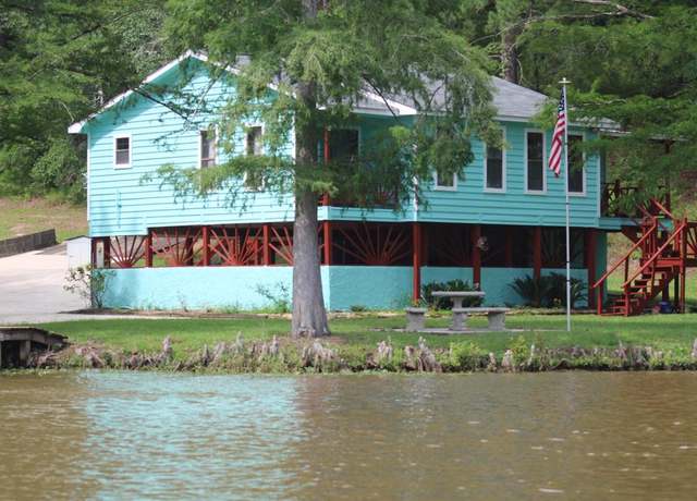 Property at 27490 Donnie Harrelson Ln, Andalusia, AL 36421, 2 beds, 2 baths