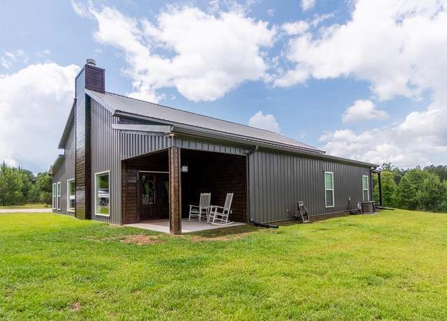 Property at 97 Eudon Best Rd, Ashford, AL 36312, 4 beds, 3 baths