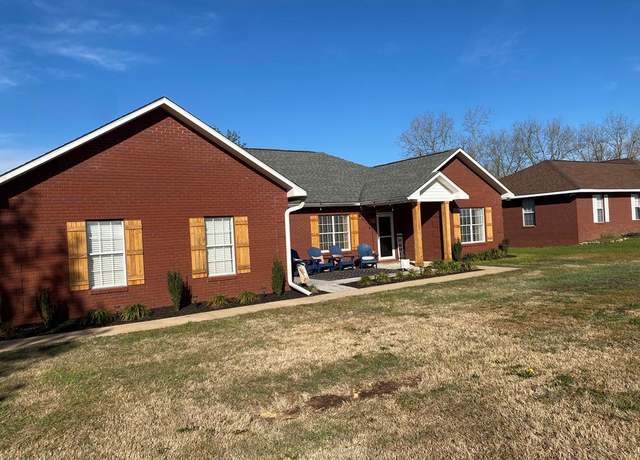 Property at 441 N Bay Springs Rd, Dothan, AL 36303, 3 beds, 2 baths