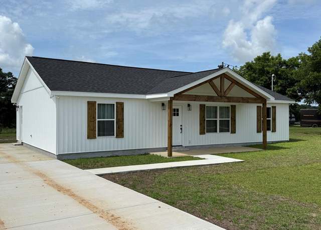 Property at 1512 Mccullough Rd, Slocomb, AL 36375, 3 beds, 2 baths