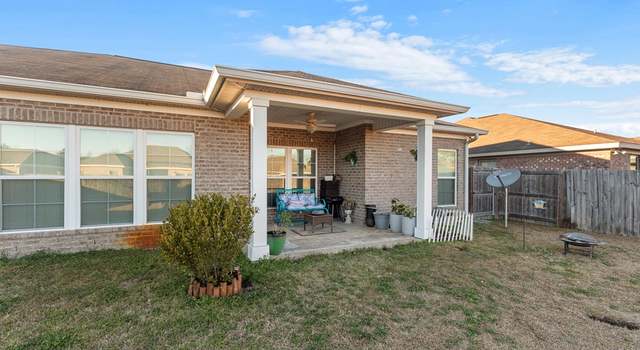 Photo of 111 Brattleboro Ct, Dothan, AL 36301
