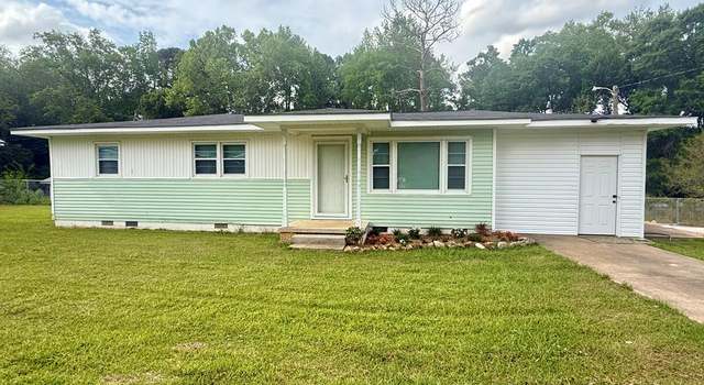Photo of 113 Arnall Blvd, Blakely, GA 39823