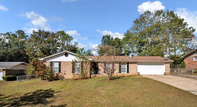 Photo of 1810 Fairfield Dr, Dothan, AL 36303