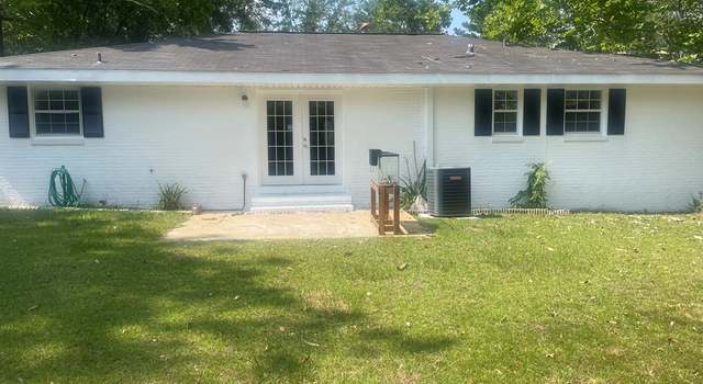 Photo of 1704 Brougham Ct, Dothan, AL 36301