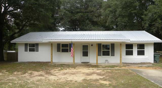 Photo of 727 Grimes Rd, Ozark, AL 36360