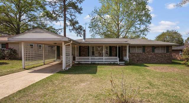 Photo of 605 Lagrand Dr, Dothan, AL 36301