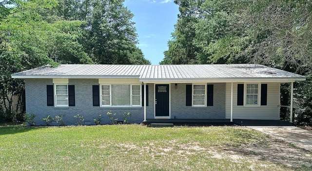 Photo of 305 Highland Ave, Ozark, AL 36360