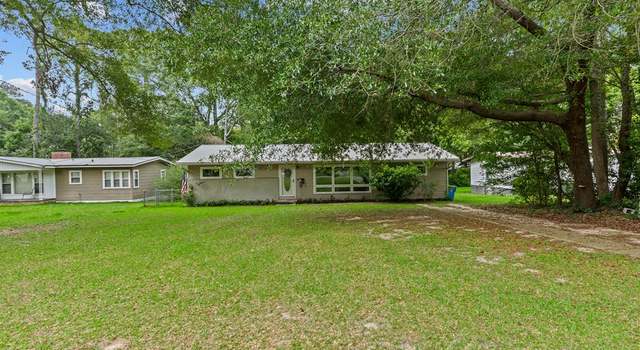 Photo of 107 East Marion Dr, Dothan, AL 36301