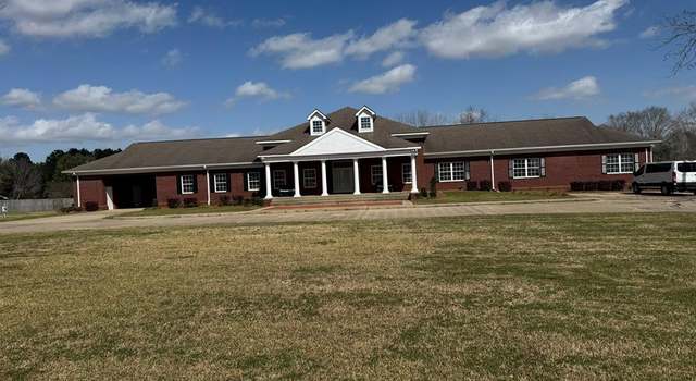 Photo of 368 County Line Rd, Dothan, AL 36305