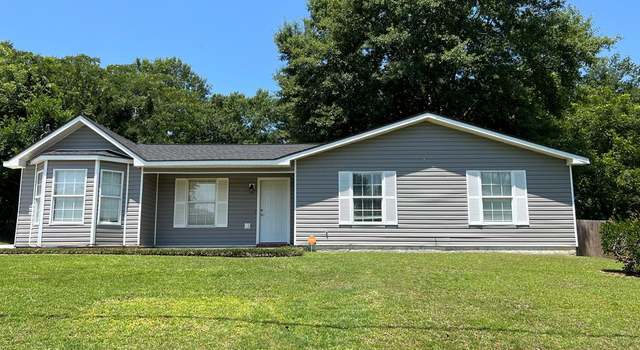 Photo of 406 Landview Dr, Taylor, AL 36301