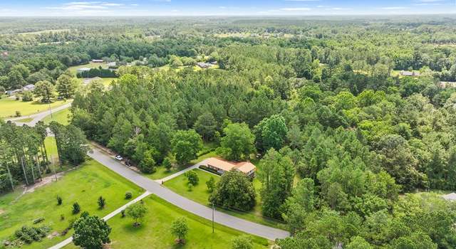Photo of 305 Trelawny Dr, Dothan, AL 36301