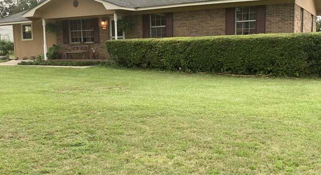 Photo of 124 Wicker Rd, Cowarts, AL 36312