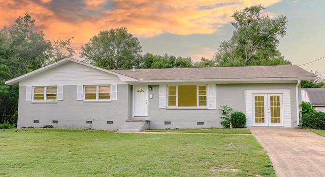 Photo of 114 Saint Johns Dr, Dothan, AL 36301