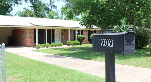 Photo of 909 Post Oak Dr, Dothan, AL 36301