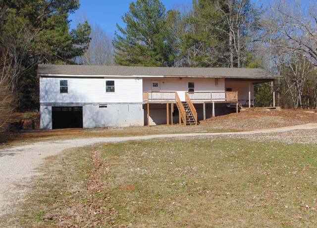 Property at 1465 Co Rd 124, Florence, AL, 3 beds, 2 baths