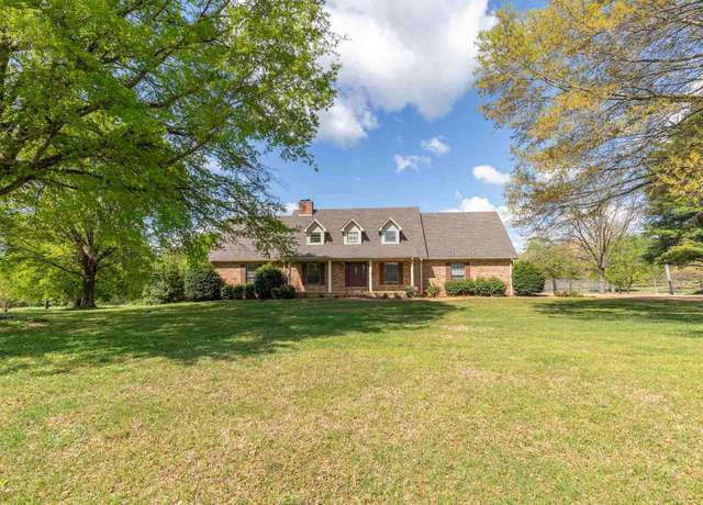 Property at 275 Oakdale Dr, Florence, AL, 4 beds, 3.5 baths