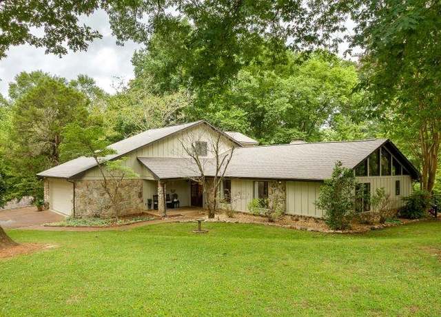 Property at 314 Doubletree Ln, Florence, AL, 5 beds, 5 baths