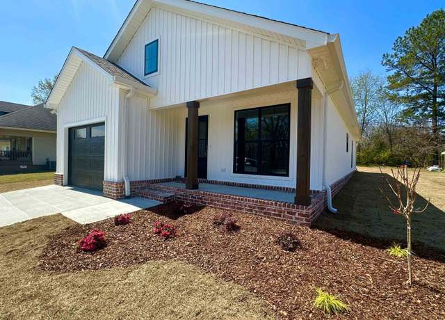 Property at 352 Wilson Dam Rd, Florence, AL, 3 beds, 2 baths