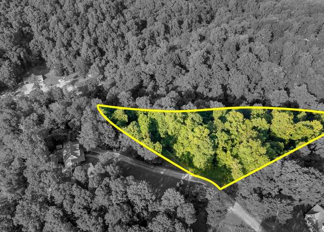 Property at 130 Shoals Overlook Dr, Florence, AL