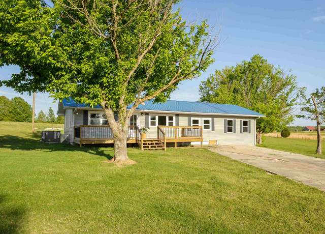 Property at 190 Allen Ln, Tuscumbia, AL, 4 beds, 2.5 baths