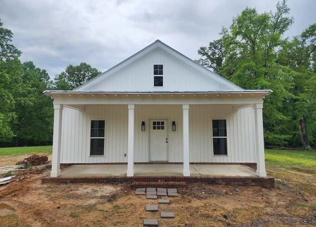 Property at 1804 Woodbreeze Cir, Hartselle, AL, 3 beds, 2 baths
