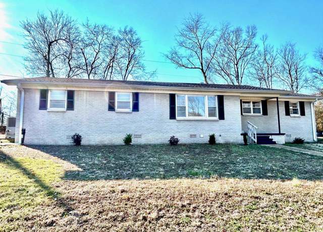Property at 121 Wallace Cir, Killen, AL, 4 beds, 1.5 baths