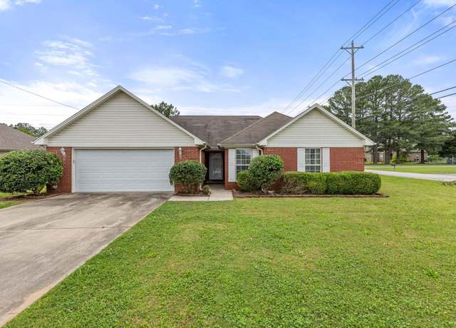 Property at 2300 Camden Cv, Muscle Shoals, AL, 4 beds, 2 baths