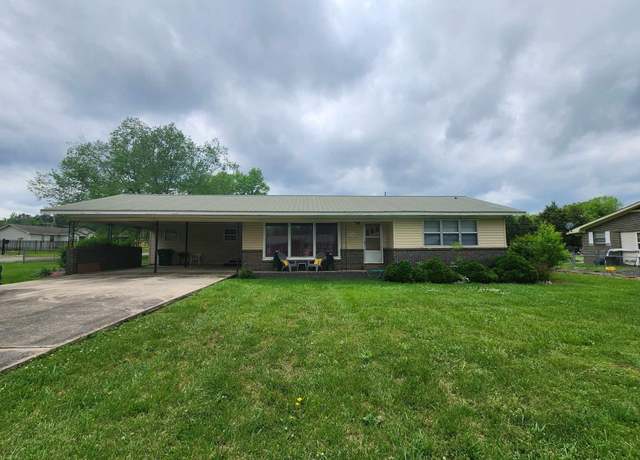 Property at 1613 Ashwander St, Hanceville, AL, 3 beds, 1 bath