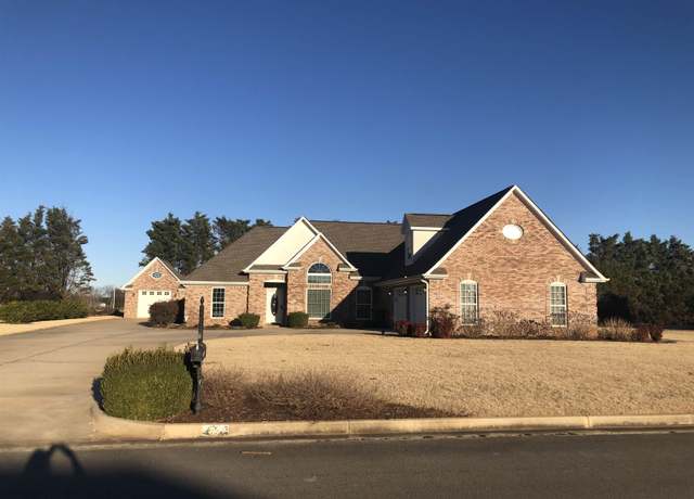 Property at 57 Julie Ann Dr, Muscle Shoals, AL, 4 beds, 2 baths