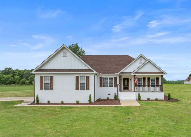 Property at 895 Rachel Ln, Muscle Shoals, AL, 3 beds, 2 baths