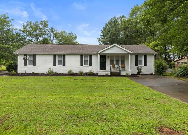 Property at 114 Price Dr, Florence, AL, 3 beds, 2 baths
