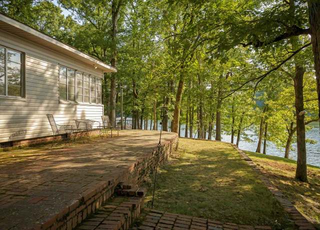 Property at 446 Ridge Rd, Killen, AL, 1 bed, 2 baths