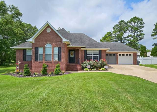 Property at 97 Plantation Dr, Killen, AL, 3 beds, 2 baths
