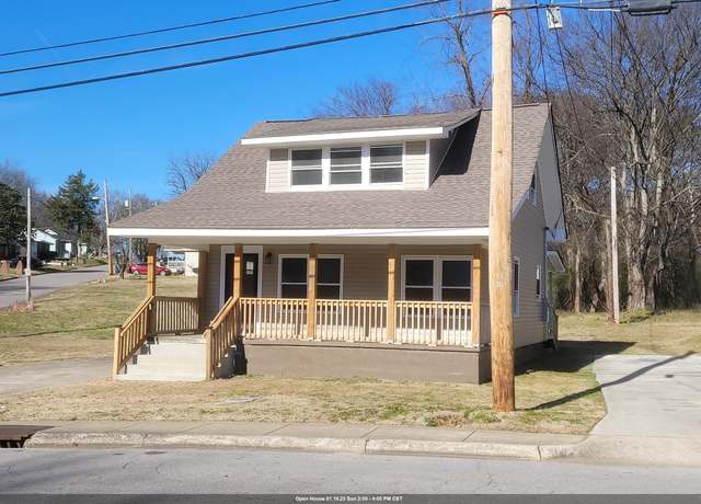 Property at 660 Mobile St W, Florence, AL, 3 beds, 2 baths