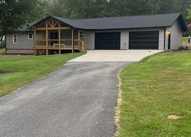 Property at 612 Reid Dr NW, Cullman, AL, 3 beds, 2 baths