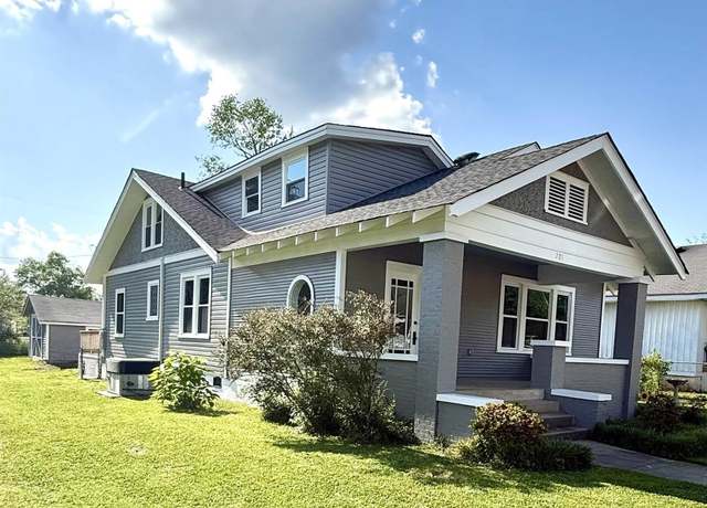 Property at 701 N Jefferson St, Tuscumbia, AL, 5 beds, 2 baths