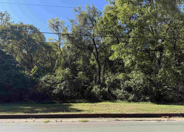 Property at LOT 35 Pickwick St, Sheffield, AL