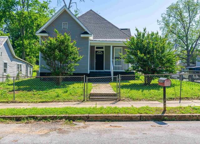 Property at 700 N Annapolis Ave, Sheffield, AL, 3 beds, 2 baths