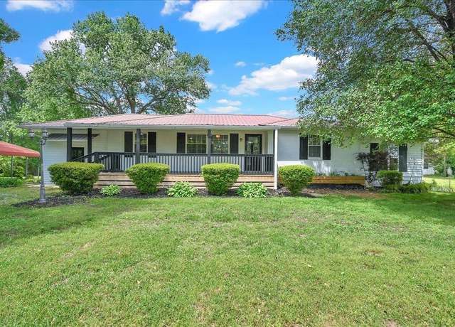 Property at 161 Old Hwy 278 W, Addison, AL, 3 beds, 2 baths