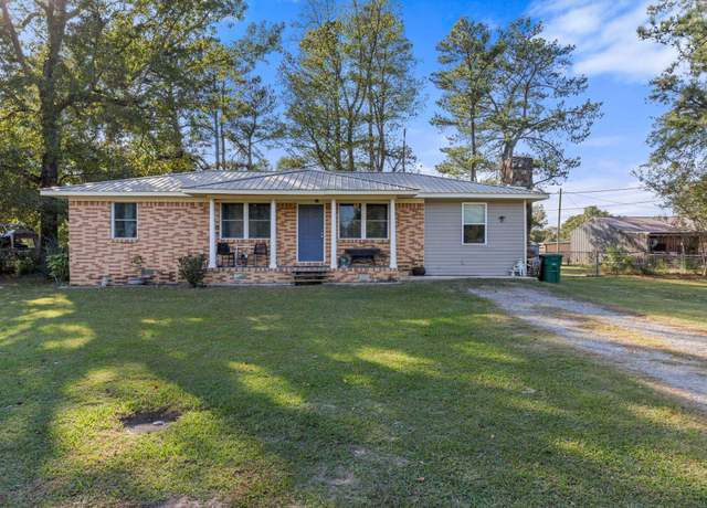 Property at 46 Co Rd 734, Cullman, AL, 3 beds, 2 baths