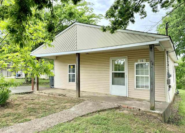Property at 16 Franklin St, Florence, AL, 2 beds, 1 bath